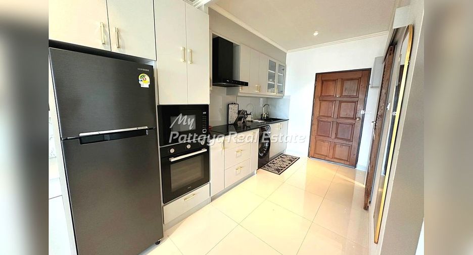 For sale studio condo in Bang Lamung, Chonburi