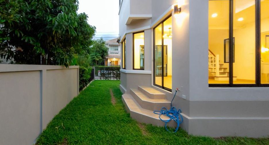 For sale 3 bedrooms house in Bang Kruai, Nonthaburi