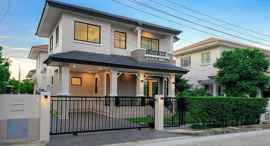 For sale 3 bedrooms house in Bang Kruai, Nonthaburi