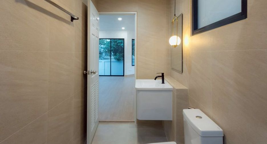 For sale 3 bedrooms house in Bang Kruai, Nonthaburi