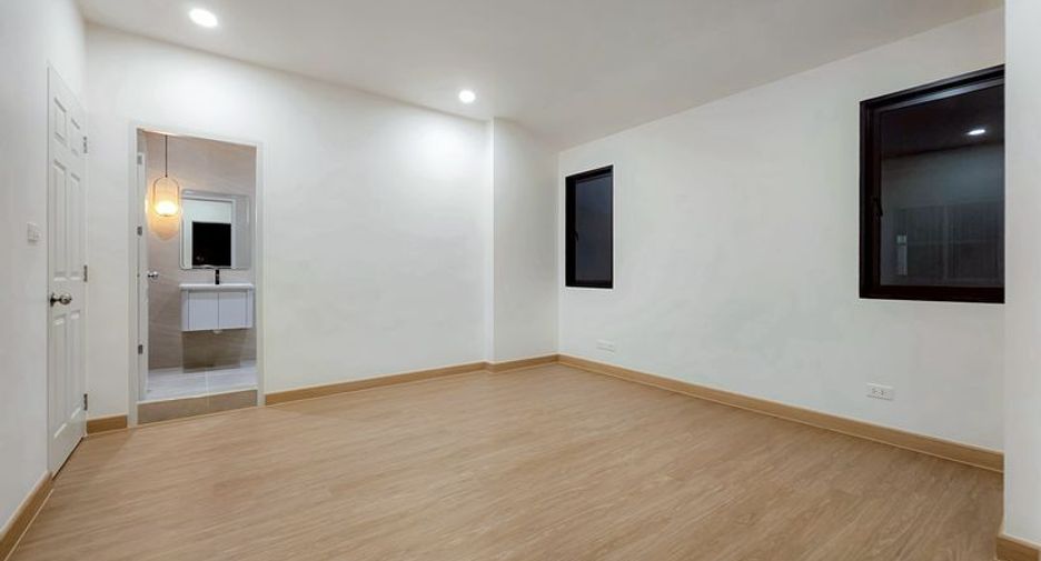 For sale 3 bedrooms house in Bang Kruai, Nonthaburi