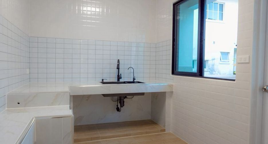 For sale 3 bedrooms house in Bang Kruai, Nonthaburi