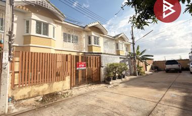 Reihenhaus zum Kauf mit 3 Zimmer in Bang Khun Thian, Bangkok