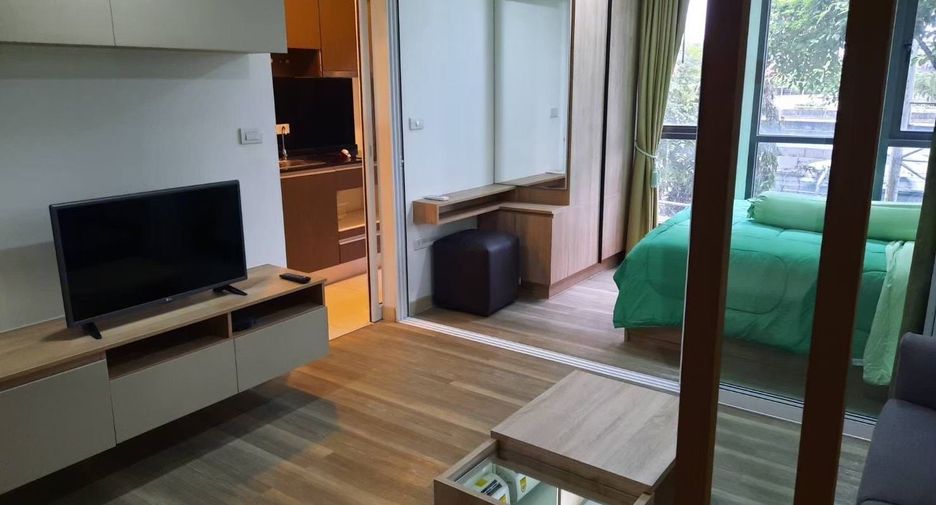 For rent 1 bed condo in Phra Khanong, Bangkok