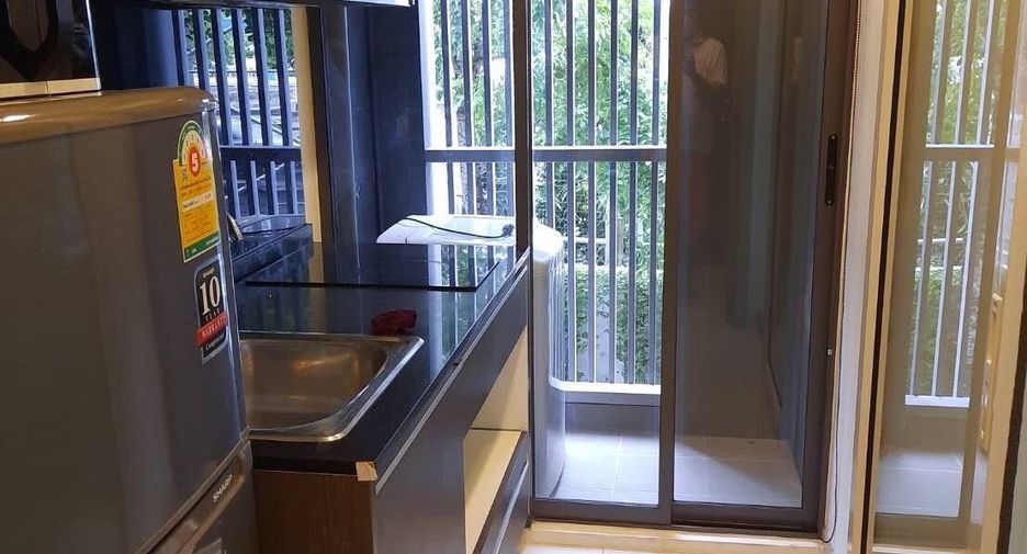 For rent 1 bed condo in Phra Khanong, Bangkok