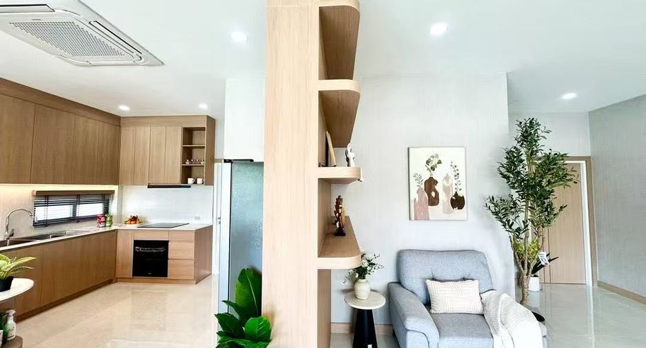 Haus zum Kauf mit 4 Zimmer in East Pattaya, Pattaya