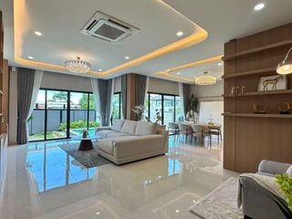Haus zum Kauf mit 4 Zimmer in Bang Lamung, Chonburi