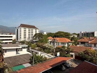 Reihenhaus zur Miete mit 2 Zimmer in Mueang Chiang Mai, Chiang Mai