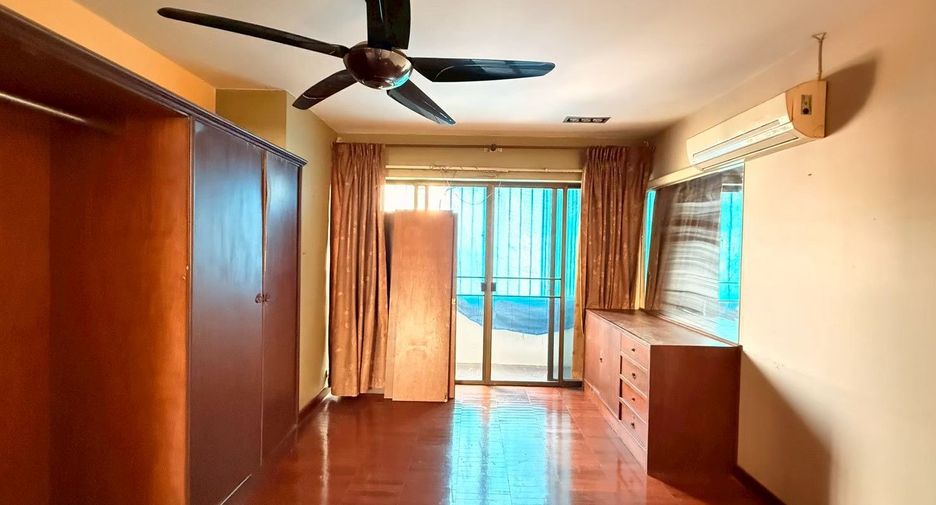 Reihenhaus zur Miete mit 2 Zimmer in Mueang Chiang Mai, Chiang Mai