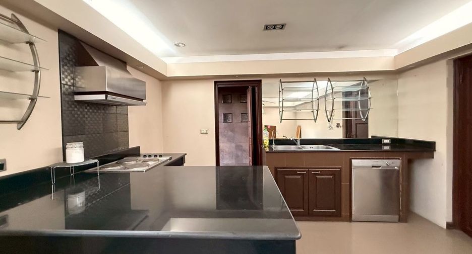 Reihenhaus zur Miete mit 2 Zimmer in Mueang Chiang Mai, Chiang Mai