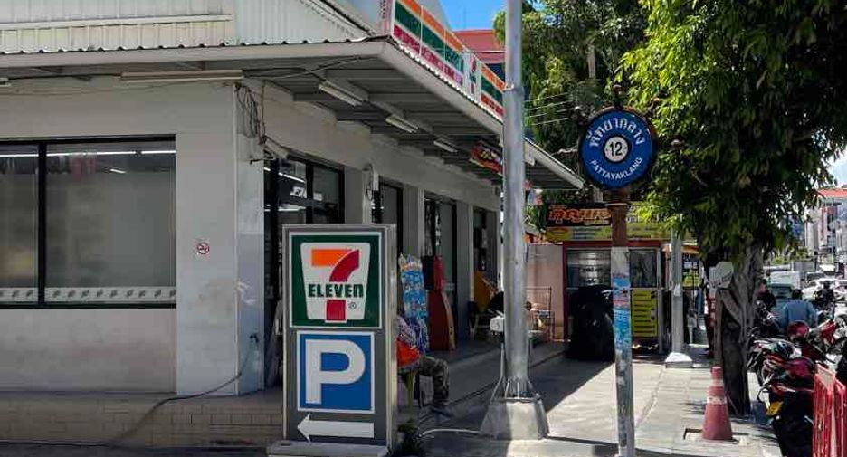 For rent retail Space in Bang Lamung, Chonburi