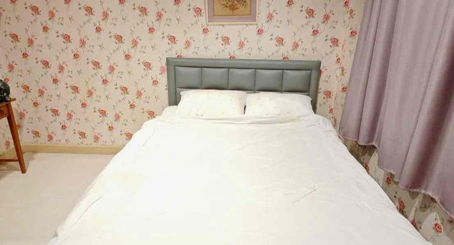 For rent 3 ベッドルーム house in Yan Nawa, Bangkok