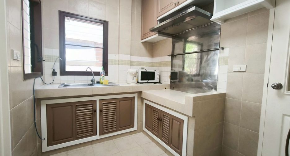 For rent 3 bedrooms house in Bang Phli, Samut Prakan
