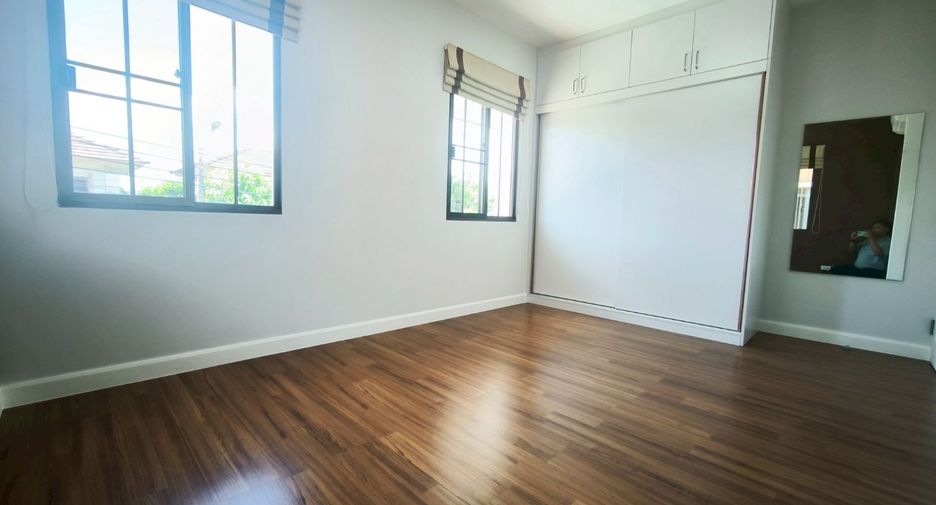 For rent 3 bedrooms house in Bang Phli, Samut Prakan