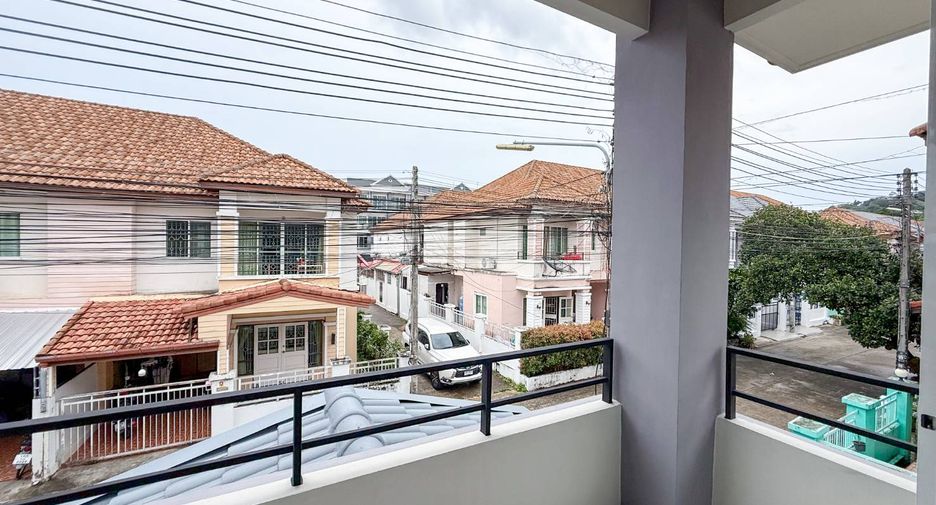 For sale 3 bedrooms townhouse in Mueang Phuket, Phuket
