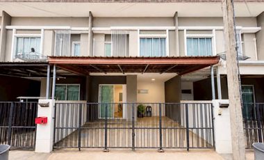 For sale 3 bedrooms townhouse in Thalang, Phuket