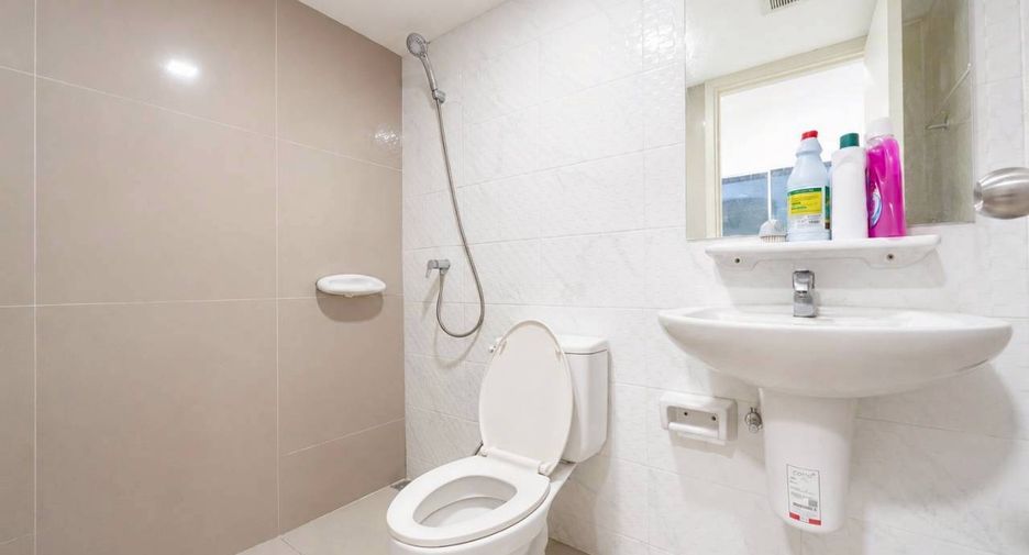 For sale 3 bedrooms townhouse in Thalang, Phuket