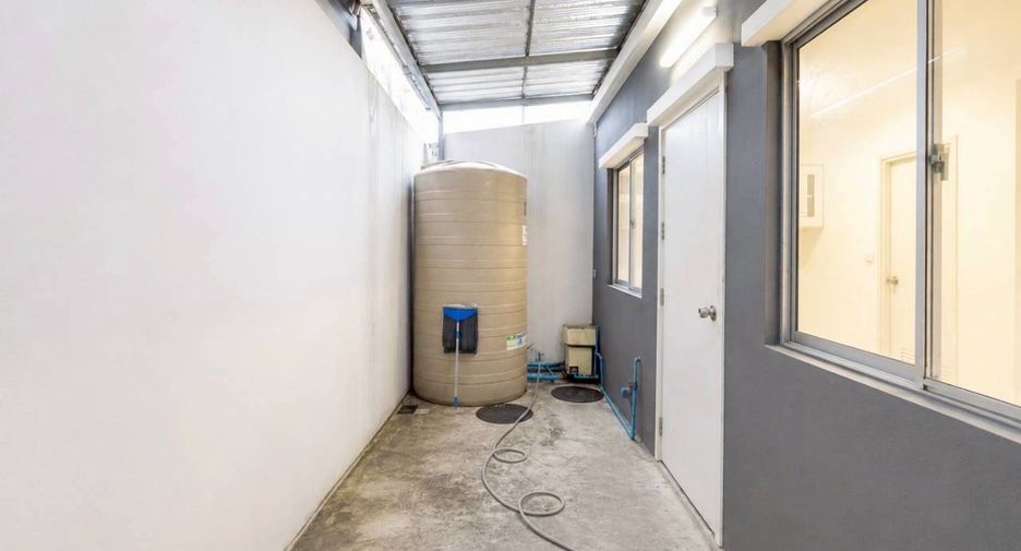 For sale 3 bedrooms townhouse in Thalang, Phuket