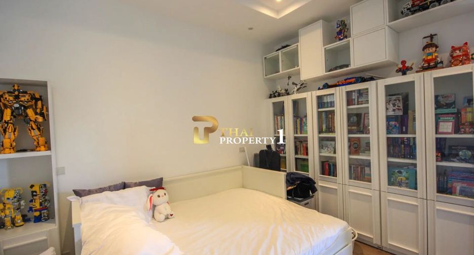 For sale 4 bedrooms villa in Hua Hin, Prachuap Khiri Khan