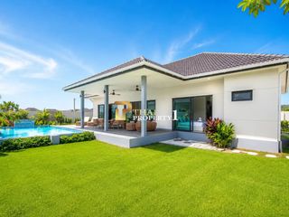 For sale 3 bedrooms villa in Hua Hin, Prachuap Khiri Khan