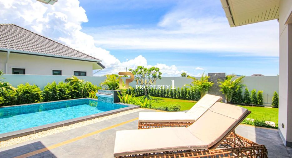 For sale 3 bedrooms villa in Hua Hin, Prachuap Khiri Khan