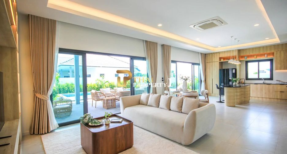 For sale 3 bedrooms villa in Hua Hin, Prachuap Khiri Khan
