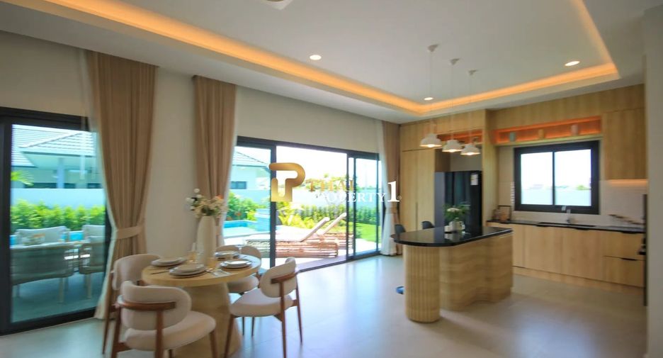 For sale 3 bedrooms villa in Hua Hin, Prachuap Khiri Khan