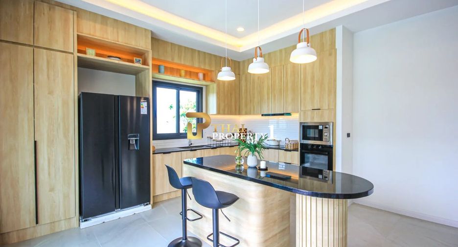 For sale 3 bedrooms villa in Hua Hin, Prachuap Khiri Khan