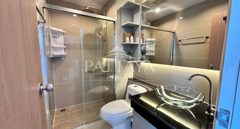 Продажа 2 спальни кондо в Йомтиен, Паттайя