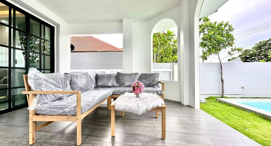 Haus zum Kauf mit 4 Zimmer in East Pattaya, Pattaya