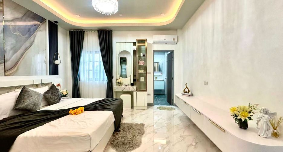 Haus zum Kauf mit 4 Zimmer in East Pattaya, Pattaya