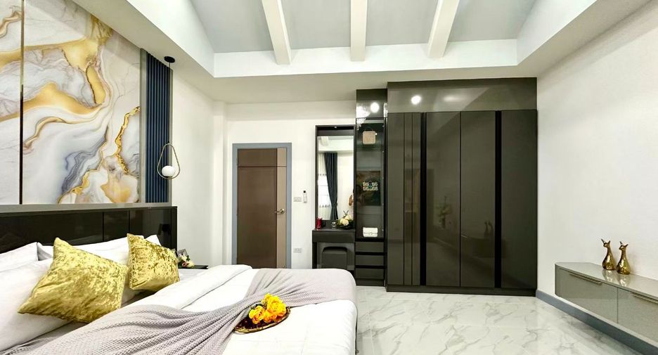 Haus zum Kauf mit 4 Zimmer in East Pattaya, Pattaya