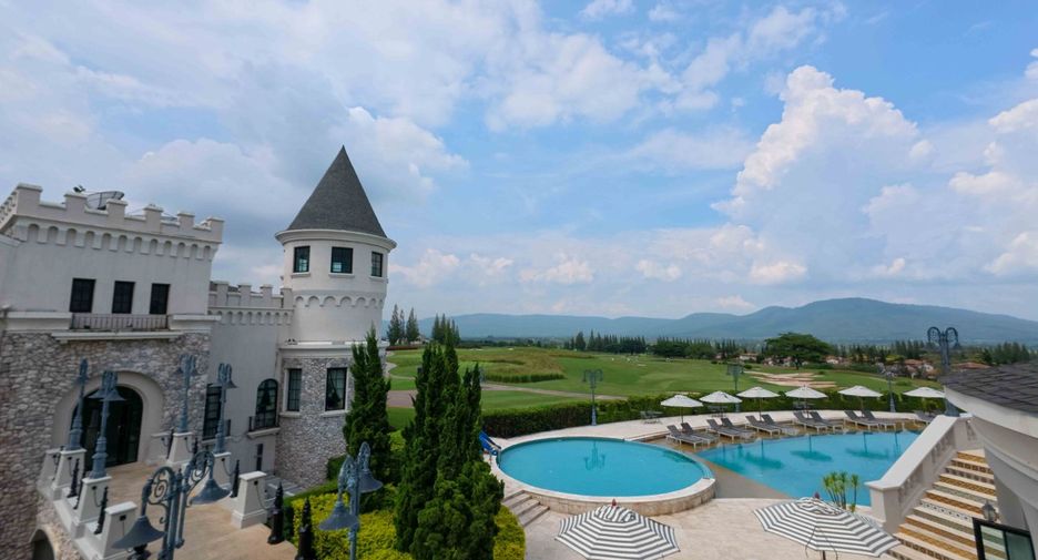 For sale 3 bedrooms condo in Pak Chong, Nakhon Ratchasima