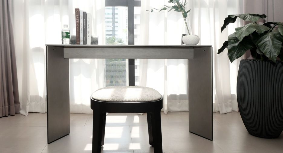 For rent 2 bedrooms condo in Sathon, Bangkok