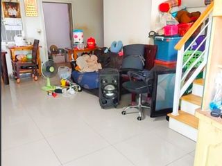 Casa adosada en venta de 3 habitaciones en Bang Bo, Samut Prakan
