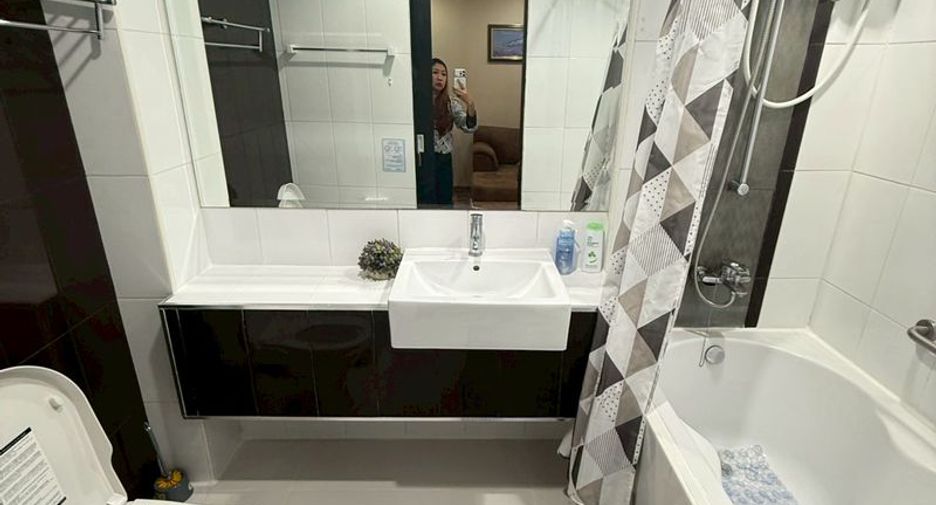 À louer 1 chambre condo à Si Racha, Chonburi