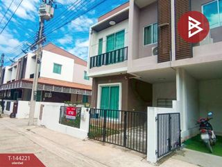 Casa adosada en venta de 2 habitaciones en Mueang Samut Sakhon, Samut Sakhon