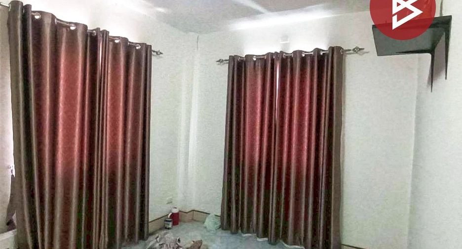 For sale 2 bedrooms townhouse in Mueang Samut Sakhon, Samut Sakhon