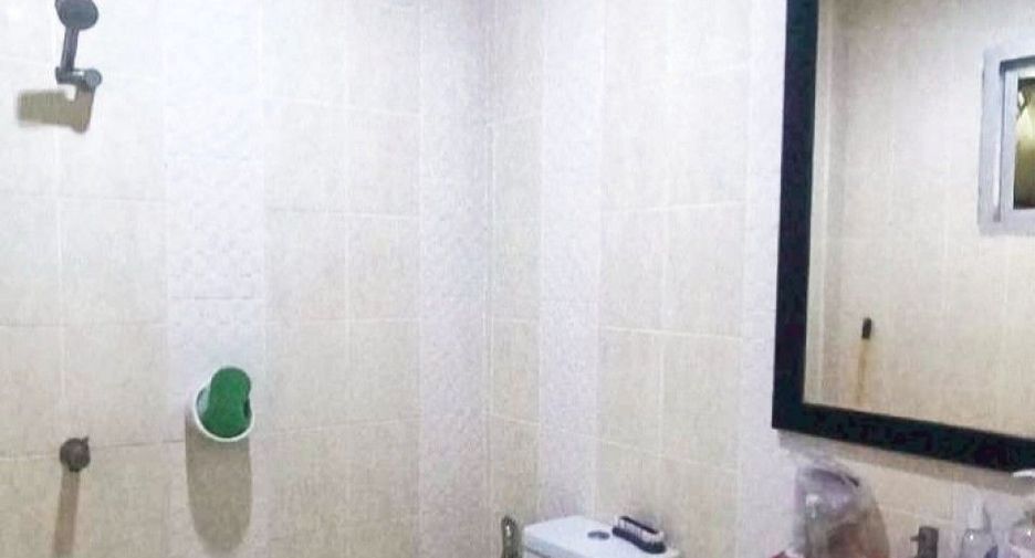 For sale 2 bedrooms townhouse in Mueang Samut Sakhon, Samut Sakhon