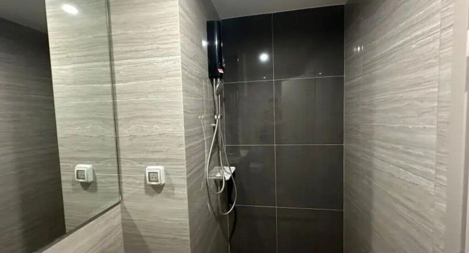 Wohnung zum Kauf mit 2 Zimmer in Bang Phlat, Bangkok