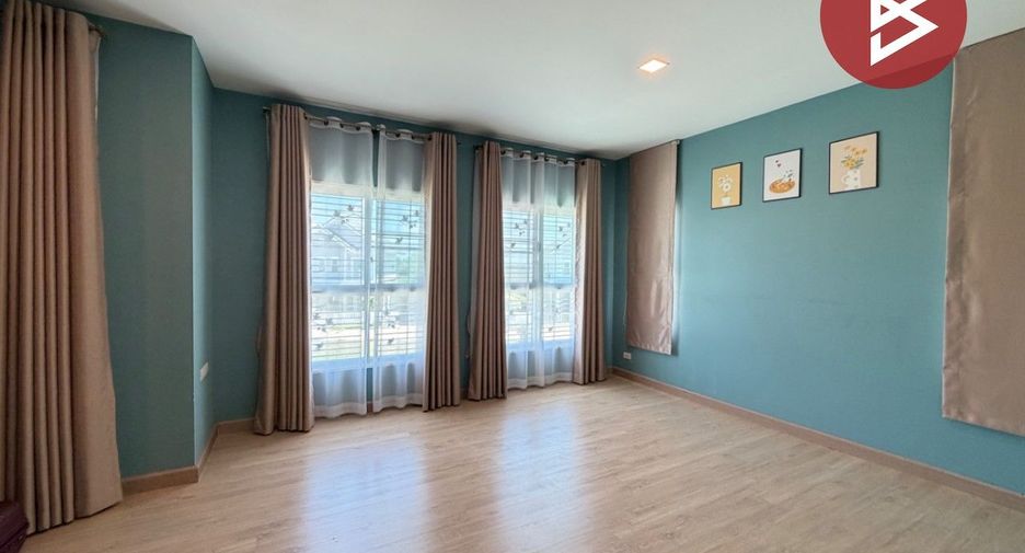 For sale 4 bedrooms house in Mueang Samut Prakan, Samut Prakan