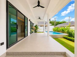 Villa zum Kauf mit 4 Zimmer in Hua Hin, Prachuap Khiri Khan