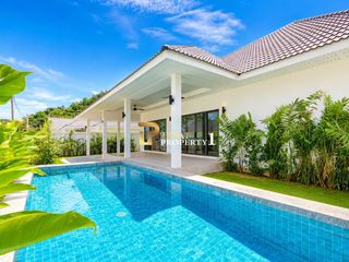Villa zum Kauf mit 4 Zimmer in Hua Hin, Prachuap Khiri Khan