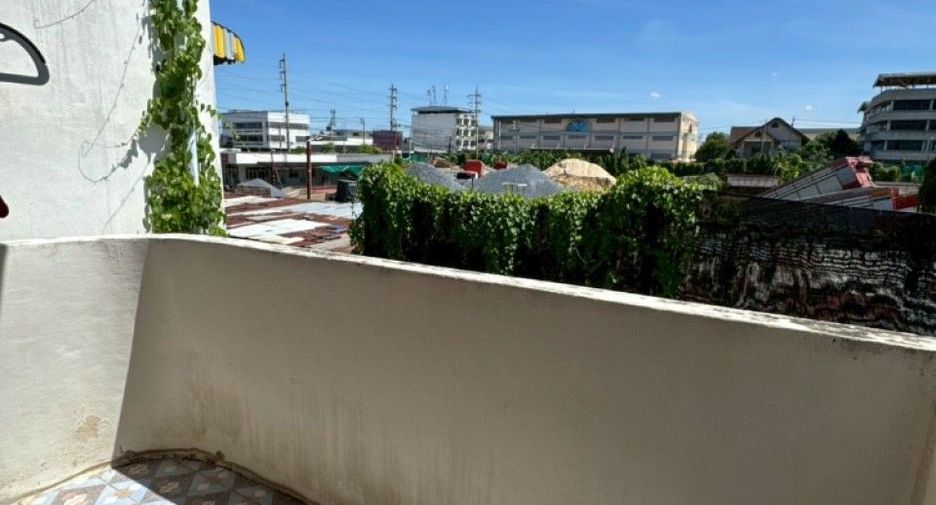For sale 3 bedrooms house in Bang Bon, Bangkok