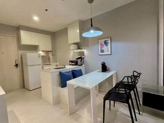 Condo en alquiler de 1 habitaciones en Khlong Toei, Bangkok