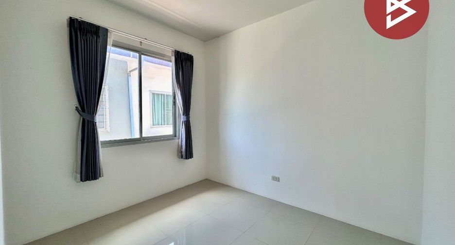 For sale 3 bedrooms townhouse in Bang Khae, Bangkok
