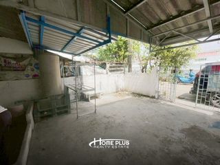For sale 4 bedrooms townhouse in Bang Na, Bangkok