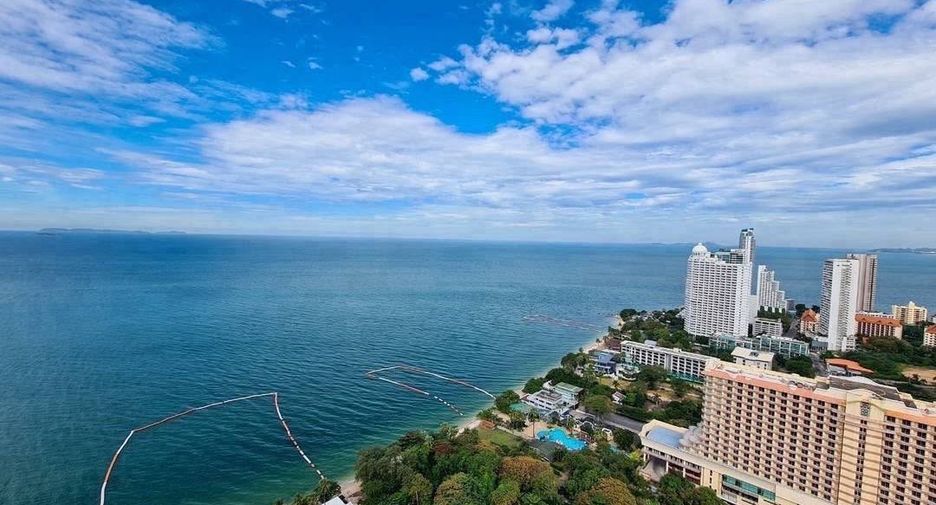 For sale 3 bedrooms condo in North Pattaya, Pattaya