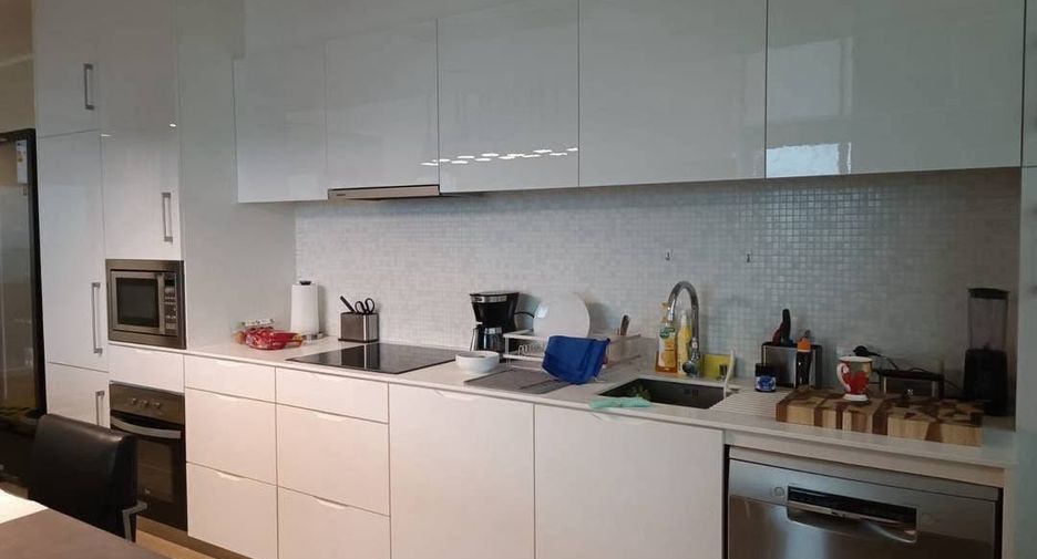 For sale 3 bedrooms condo in North Pattaya, Pattaya
