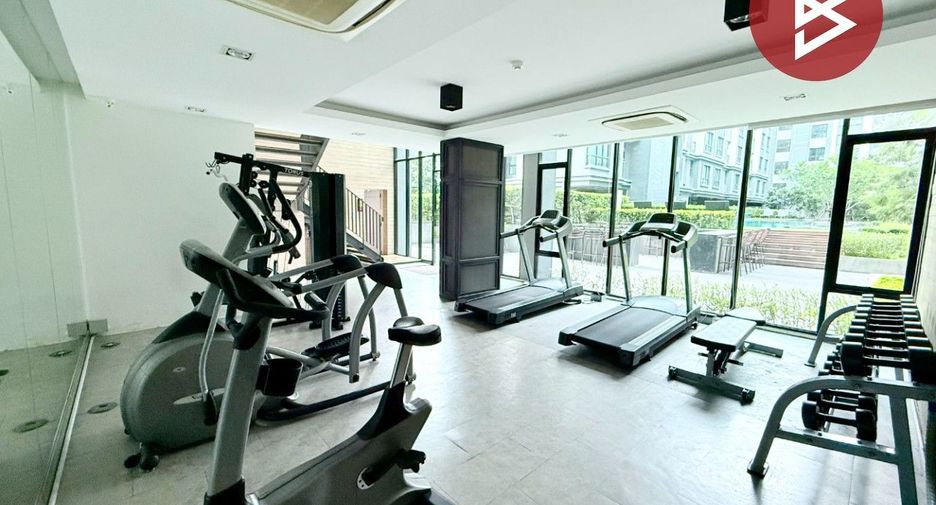 For sale 1 bed condo in Si Racha, Chonburi